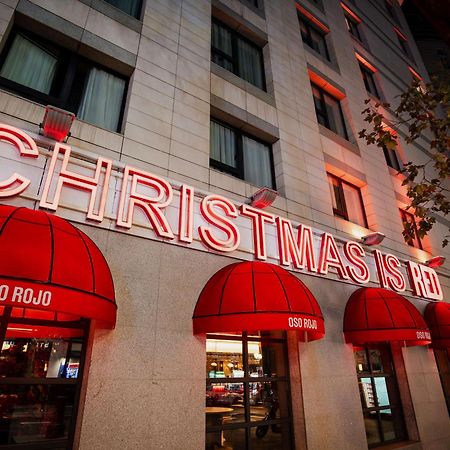 Radisson Red Madrid Hotel Exterior photo