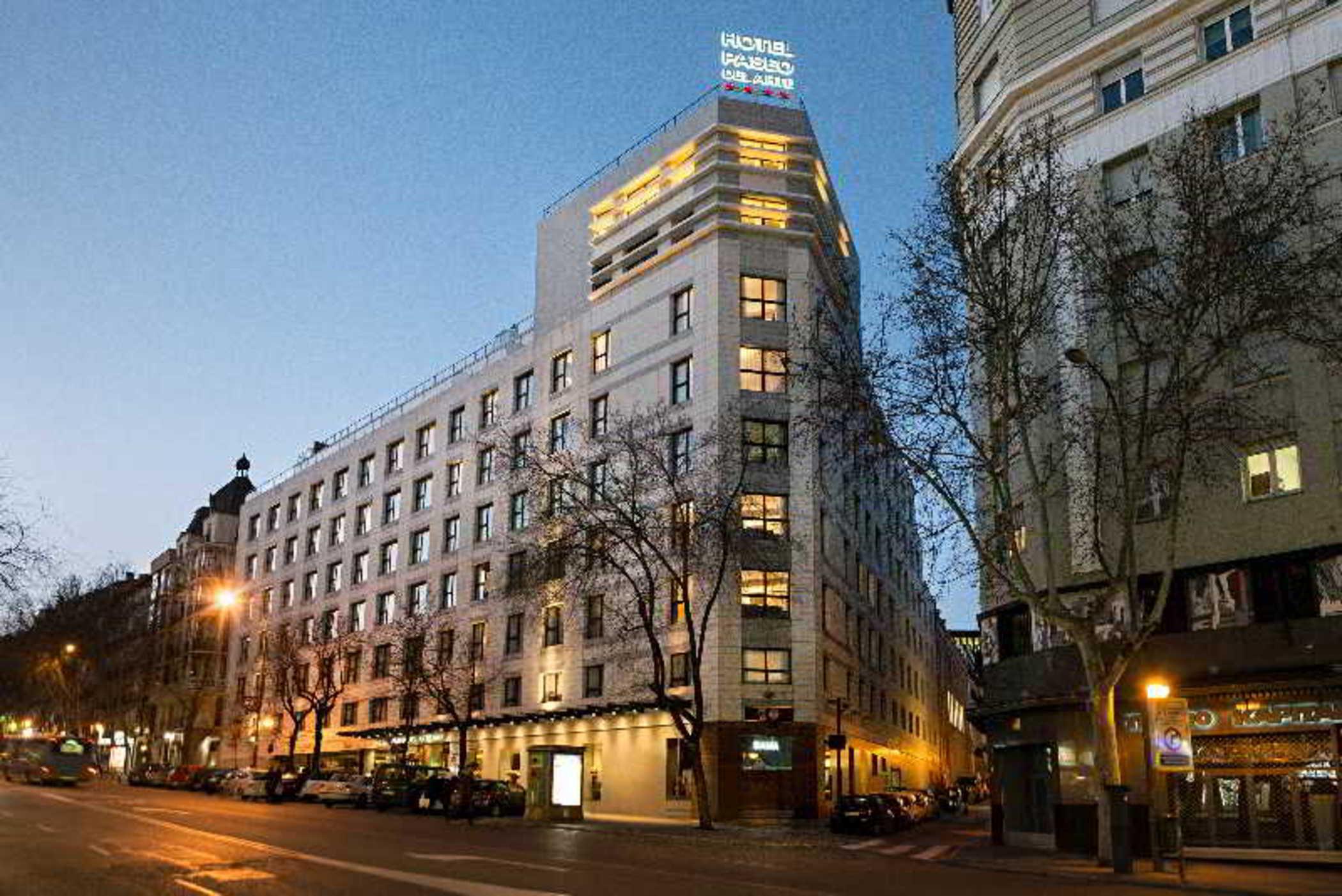 Radisson Red Madrid Hotel Exterior photo